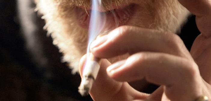 Tabakkonsum - Häufige Ursache für COPD (Foto © AOK Pressefoto)