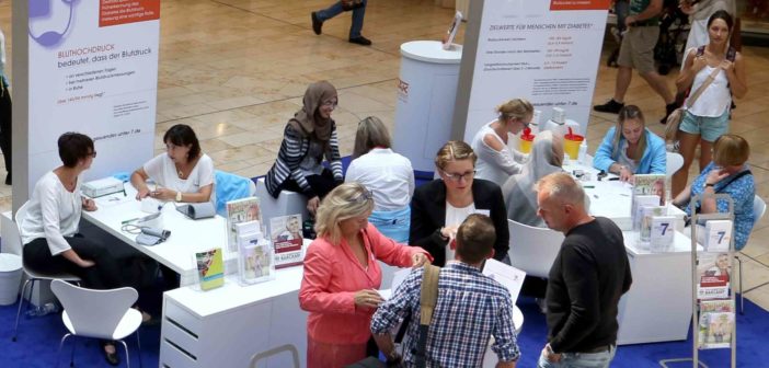 Diabetes-Aktion „Wissen was bei Diabetes zählt: Gesünder unter 7 PLUS“ in Saarbrücken